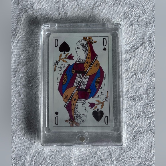 ♠️ Louis Vuitton Navy and White Card Deck - Picture 2 of 2